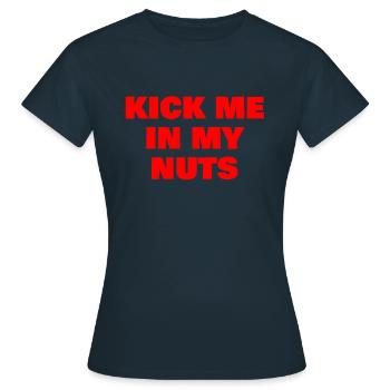 Frappe-moi dans mes noix - T-shirt Femme - marine - Devant - AI Model Female 172 dark (172cm)