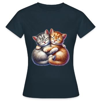 Zwei Kuschelnde Kätzchen in Liebevoller Umarmung - Frauen T-Shirt - Navy - Vorne - AI Model Female 172 dark (172cm)