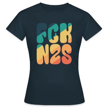 FCK NZS - Gegen Rechts - Nie wieder ist jetzt - Frauen T-Shirt - Navy - Vorne - AI Model Female 172 dark (172cm)