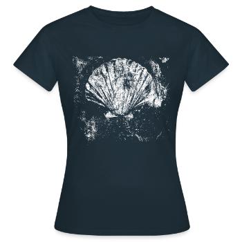 Chemin - Pétoncle - Pèlerinage - Santiago - T-shirt Femme - marine - Devant - AI Model Female 172 dark (172cm)