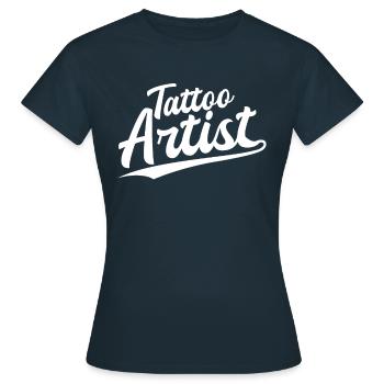 Retro Swoosh Job - Tatoueur - T-shirt Femme - marine - Devant - AI Model Female 172 dark (172cm)