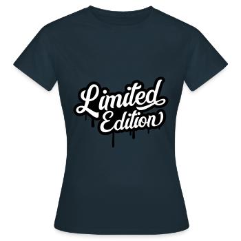 Limited Edition - T-shirt Femme - marine - Devant - AI Model Female 172 dark (172cm)