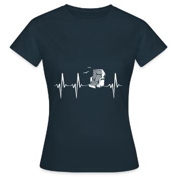 Ostsee Strandkorb Herzschlag Norden Meer Geschenki - Frauen T-Shirt - Navy - Vorne - AI Model Female 172 dark (172cm)