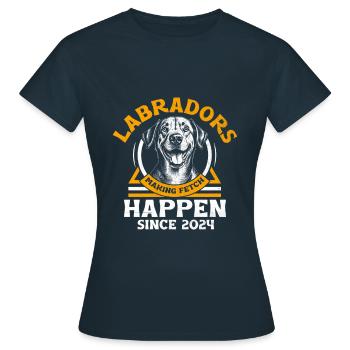 Labradore, die seit 2024 apportieren Labrador - Frauen T-Shirt - Navy - Vorne - AI Model Female 172 dark (172cm)