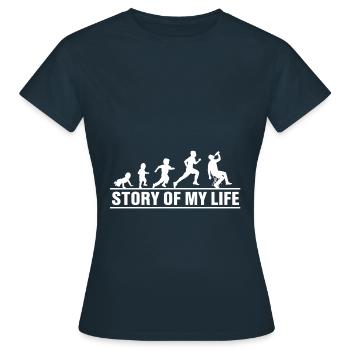 Boire Evolution L’histoire de ma vie - T-shirt Femme - marine - Devant - AI Model Female 172 dark (172cm)