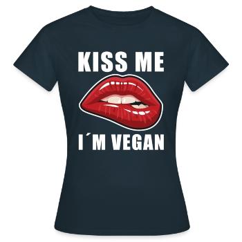 Vegan - Kiss me I’m Vegan T-Shirt - T-shirt Femme - marine - Devant - AI Model Female 172 dark (172cm)