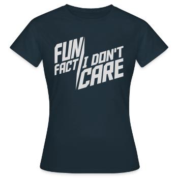 Je me fiche des faits - T-shirt Femme - marine - Devant - AI Model Female 172 dark (172cm)
