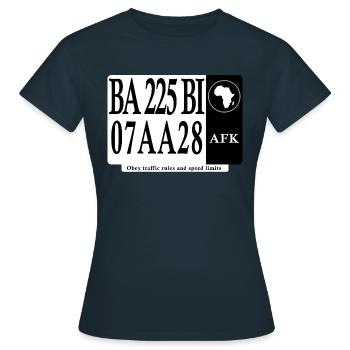 Plaque de sensibilisation Routière - T-shirt Femme - marine - Devant - AI Model Female 172 dark (172cm)