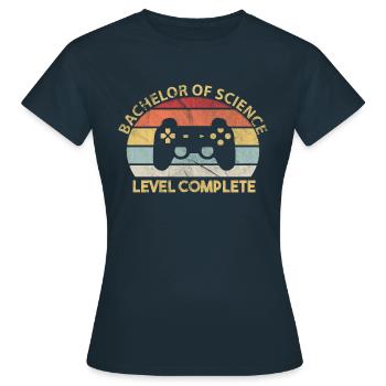 Baccalauréat d’études supérieures en sciences BSc - T-shirt Femme - marine - Devant - AI Model Female 172 dark (172cm)
