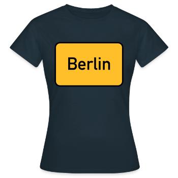 Berlin Straßenschild - Frauen T-Shirt - Navy - Vorne - AI Model Female 172 dark (172cm)