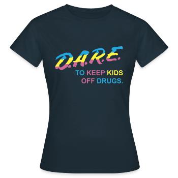 Atlanta Darius ose empêcher les enfants de se droguer. Refuser - T-shirt Femme - marine - Devant - AI Model Female 172 dark (172cm)