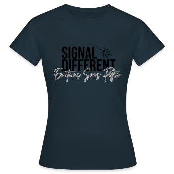 Ungefilterte Emotionen FR - Frauen T-Shirt - Navy - Vorne - AI Model Female 172 dark (172cm)