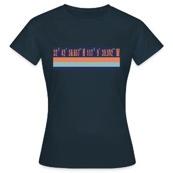 Conception des coordonnées GPS de San Diego - T-shirt Femme - marine - Devant - AI Model Female 172 dark (172cm)