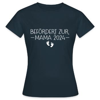 Werdende Mama 2024 Schwangerschaft verkünden - Frauen T-Shirt - Navy - Vorne - AI Model Female 172 dark (172cm)