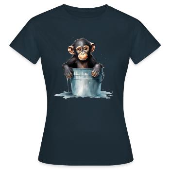 Monkey seeks cooling - Women's T-Shirt - navy - Front - AI Model Female 172 dark (172cm)