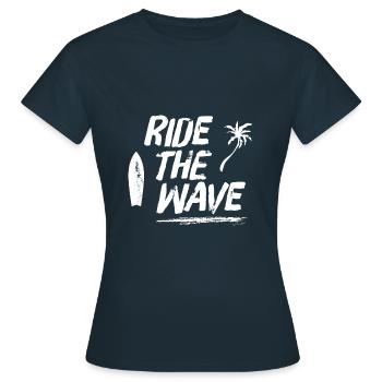 RIDE THE WAVE - T-shirt Femme - marine - Devant - AI Model Female 172 dark (172cm)