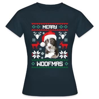 Joyeux Woofmas Border Collie laid chandail de Noël - T-shirt Femme - marine - Devant - AI Model Female 172 dark (172cm)