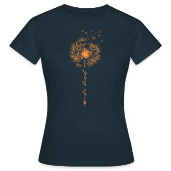 Be Kind Pusteblume Nett Höflich Löwenzahn Sommer - Frauen T-Shirt - Navy - Vorne - AI Model Female 172 dark (172cm)