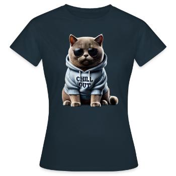 Drôle Britannique Shorthair Chill Out Chat Chill Out - T-shirt Femme - marine - Devant - AI Model Female 172 dark (172cm)