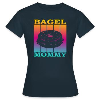 Bagel Mommy - Frauen T-Shirt - Navy - Vorne - AI Model Female 172 dark (172cm)