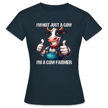 Vache fermière - T-shirt Femme - marine - Devant - AI Model Female 172 dark (172cm)