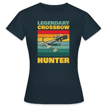 Légendaire chasseur d’arbalète pour les fans d’arbalète - T-shirt Femme - marine - Devant - AI Model Female 172 dark (172cm)