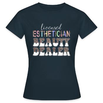 Leopard Skin Therapist Licensed Esthetician - Frauen T-Shirt - Navy - Vorne - AI Model Female 172 dark (172cm)