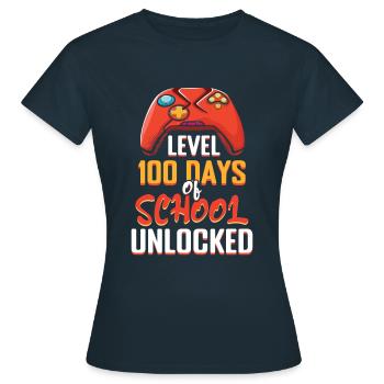 100th Day Gamer Game Happy 100 Days Of School - T-shirt Femme - marine - Devant - AI Model Female 172 dark (172cm)