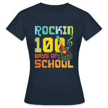 100e jour de guitare à bascule 100 jours d’école - T-shirt Femme - marine - Devant - AI Model Female 172 dark (172cm)