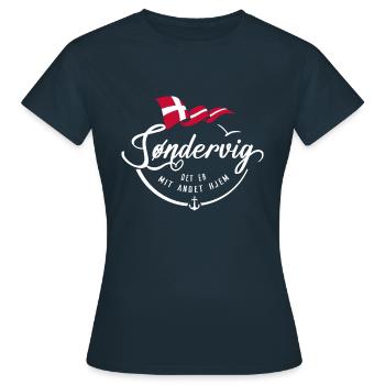 SØNDERVIG - Ma résidence secondaire - w - T-shirt Femme - marine - Devant - AI Model Female 172 dark (172cm)