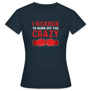 Je donne un coup de pied pour chasser la folie. - T-shirt Femme - marine - Devant - AI Model Female 172 dark (172cm)