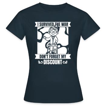 Pension de retraité drôle N’oubliez pas ma réduction - T-shirt Femme - marine - Devant - AI Model Female 172 dark (172cm)