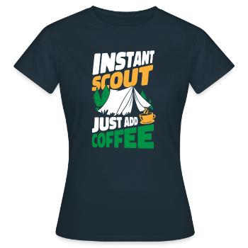 Caféine scoute - T-shirt Femme - marine - Devant - AI Model Female 172 dark (172cm)