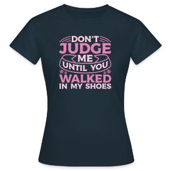 Mom Mom - Women's T-Shirt - navy - Front - AI Model Female 172 dark (172cm)