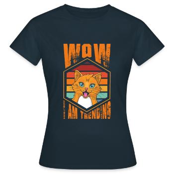 Wow, je suis tendance - T-shirt Femme - marine - Devant - AI Model Female 172 dark (172cm)