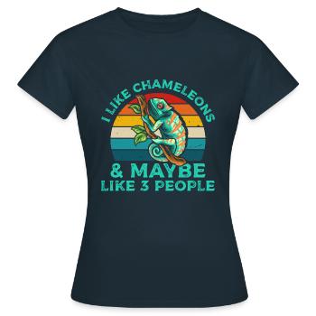 J’aime les caméléons T-shirt rétro - T-shirt Femme - marine - Devant - AI Model Female 172 dark (172cm)