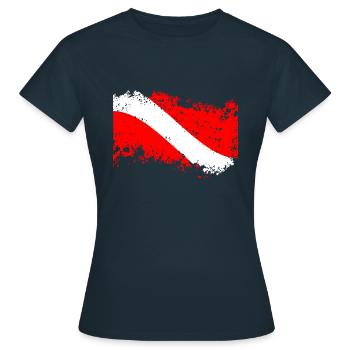 drapeau de plongée enflammé - T-shirt Femme - marine - Devant - AI Model Female 172 dark (172cm)