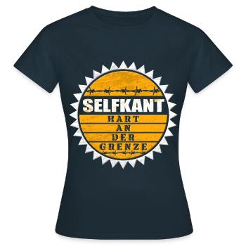Selfkant - hart an der Grenze - Frauen T-Shirt - Navy - Vorne - AI Model Female 172 dark (172cm)