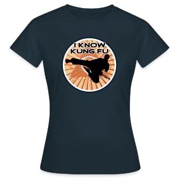 Je sais Kung Fu Je sais Kung Fu - T-shirt Femme - marine - Devant - AI Model Female 172 dark (172cm)