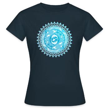 Orca Delfin Schildkröte - Frauen T-Shirt - Navy - Vorne - AI Model Female 172 dark (172cm)