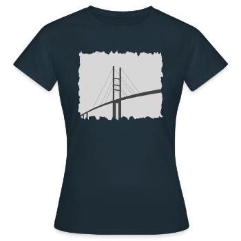 Ausgefranste Rügenbrücke - Frauen T-Shirt - Navy - Vorne - AI Model Female 172 dark (172cm)