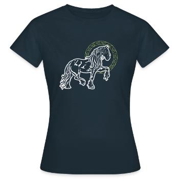 Frise cheval Stolz Drôle Cercle Goldring cadeau - T-shirt Femme - marine - Devant - AI Model Female 172 dark (172cm)
