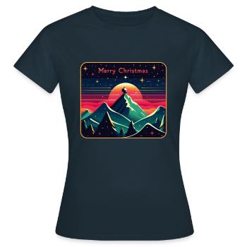 Père Noël sur la montagne avec ciel étoilé - T-shirt Femme - marine - Devant - AI Model Female 172 dark (172cm)