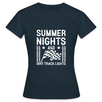 Nuits d’été et pistes de terre Lumières Course sur piste - T-shirt Femme - marine - Devant - AI Model Female 172 dark (172cm)