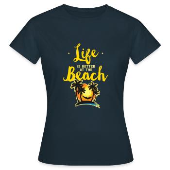 Vie à la plage Vie à la plage Vacances d’été - T-shirt Femme - marine - Devant - AI Model Female 172 dark (172cm)
