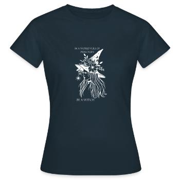 Hexe - Frauen T-Shirt - Navy - Vorne - AI Model Female 172 dark (172cm)