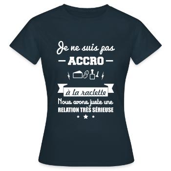 pas accro à la raclette - T-shirt Femme - marine - Devant - AI Model Female 172 dark (172cm)