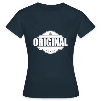 Original Emblem - Frauen T-Shirt - Navy - Vorne - AI Model Female 172 dark (172cm)
