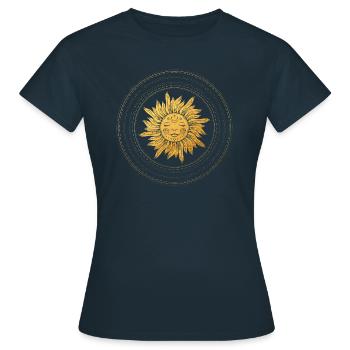 Sun face with golden rays, mystical - Women's T-Shirt - navy - Front - AI Model Female 172 dark (172cm)