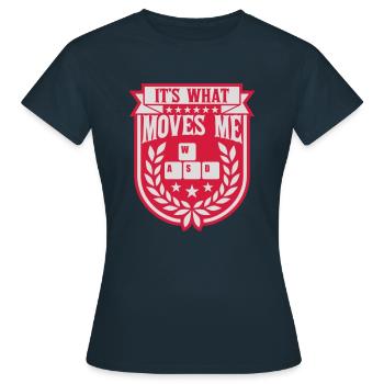 c’est ce qui m’émeut - T-shirt Femme - marine - Devant - AI Model Female 172 dark (172cm)